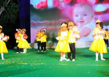 DANCE PERFORMANCE